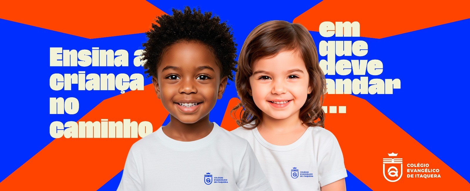 Alunos felizes no Colégio CEI